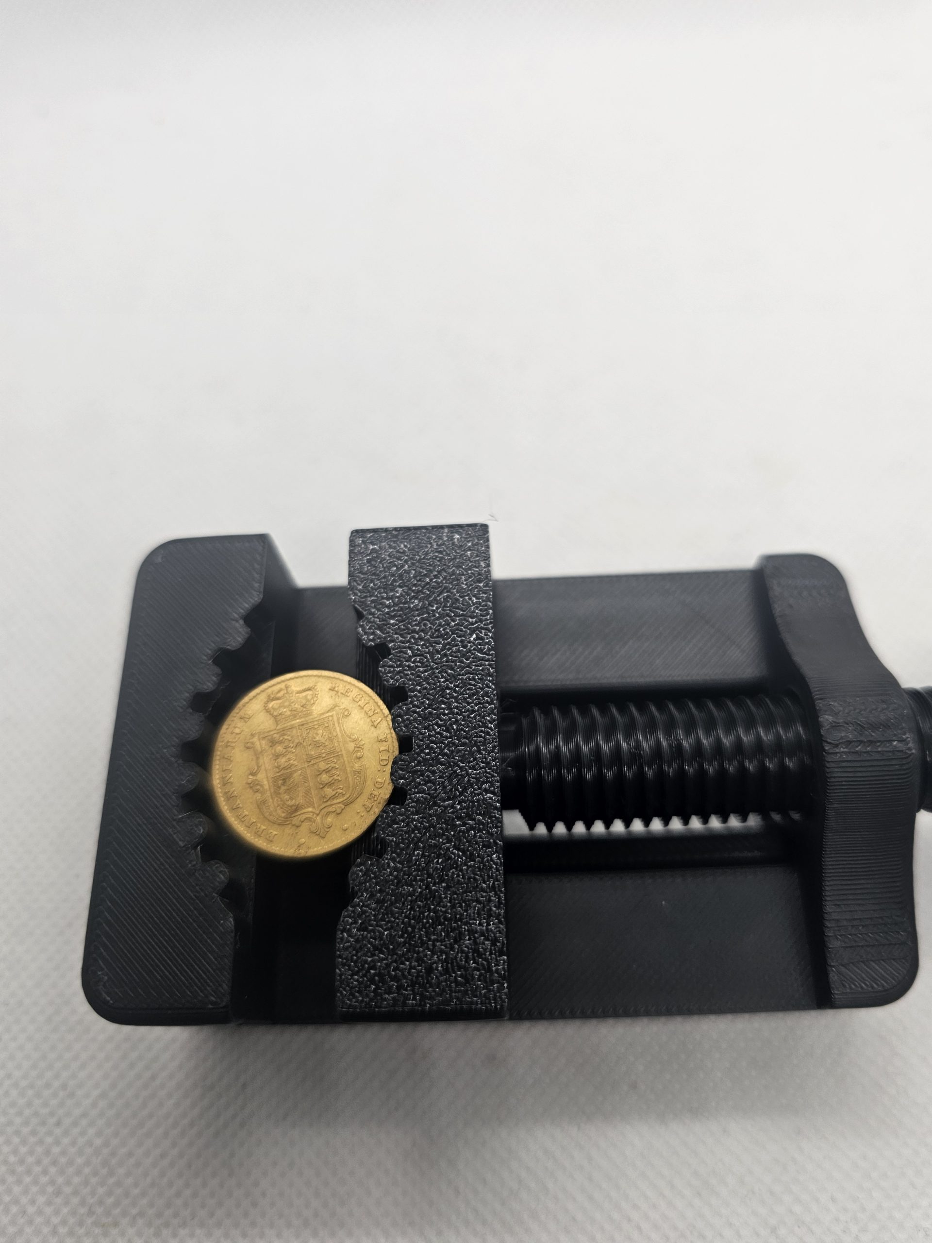 Plastic Coin Cleaning Vice Clamp | Non-Marking Coin Holder - Image 3